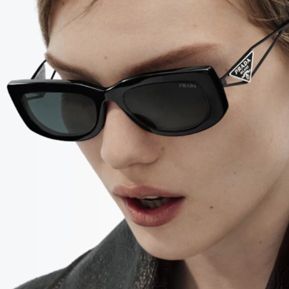NEW PRADA SUNGLASSES - Picture 1 of 5